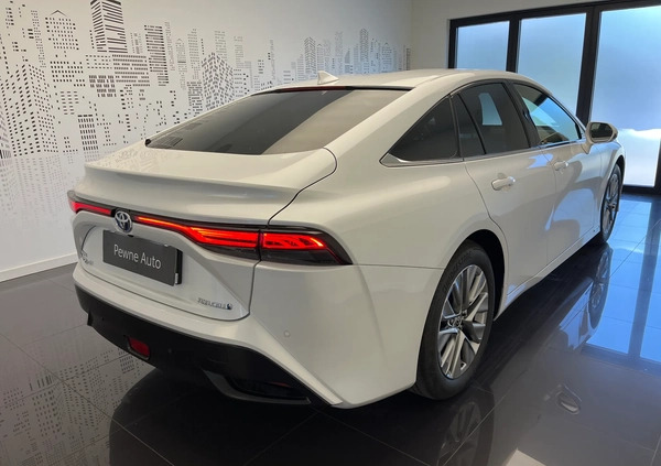 Toyota Mirai cena 224900 przebieg: 200, rok produkcji 2020 z Radzyń Chełmiński małe 46
